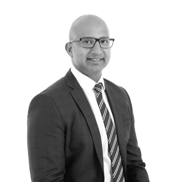 Dr Taz Singh